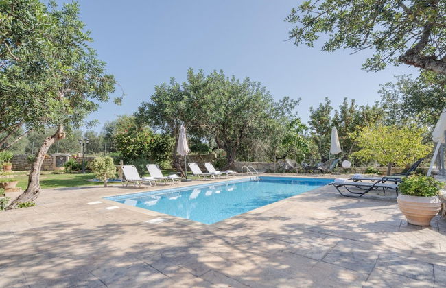 Villa Archodia - With Private Pool - Photo 6