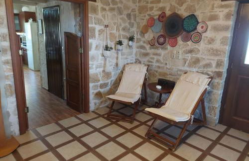 Eftihia's Home - Photo 8