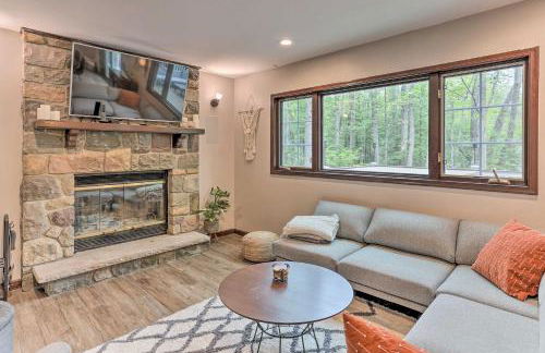 Updated Stroudsburg Home with Spacious Deck! - Foto 2