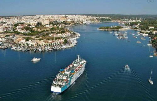 VILLA LANTANA -Vistas únicas al puerto de Mahón - Foto 27