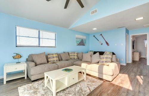 Walk to Beach Family-Friendly Galveston Home! - Foto 5