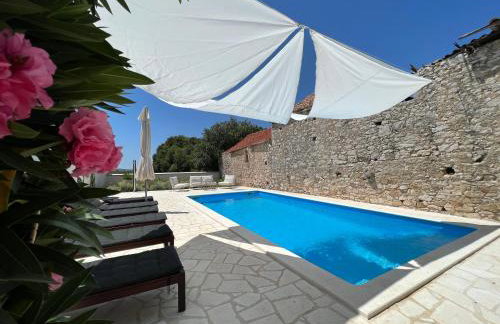 Boutique House Ika with Private Swimming Pool - Foto 1