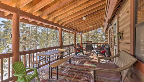 Rustic Duck Creek Village Cabin with Fire Pit! - Foto 3
