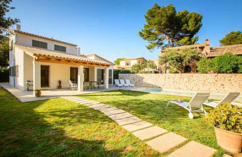 Villa with pool near the beach in Cala San Vicente by Renthousing - Photo 4