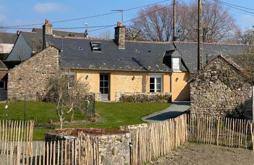 Gîte du Petit Rocher SAINTE SUZANNE - Foto 1