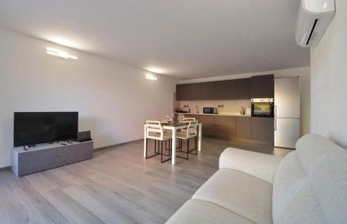 Cozy Apartment In Olia Speciosa - Foto 4