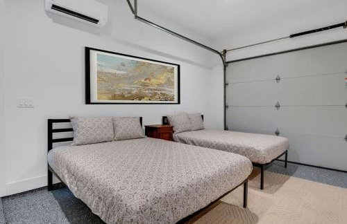 Sleeps 42 2 Pools & Game Room 11BR near Downtown - Foto 53