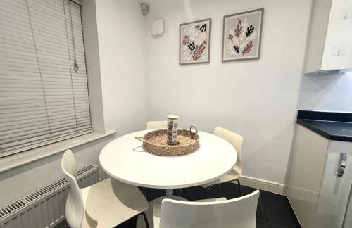 Cosy Modern 3-Bed Near Etihad, COOP Arena - AO arena and City Center - Foto 15