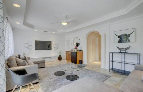 Private Patio Cali King Bed Walk to Las Olas - Foto 1