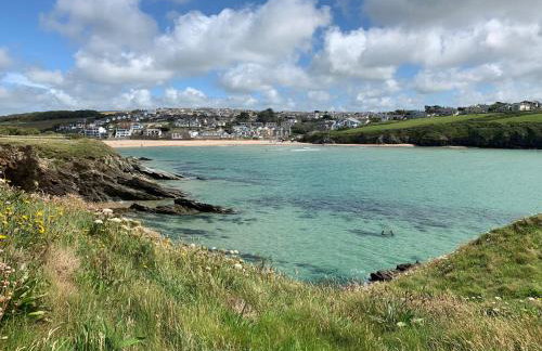 Mollys Retreat pet friendly three bed caravan with small garden Newquay Bay Resort Quieter area of park - Foto 34