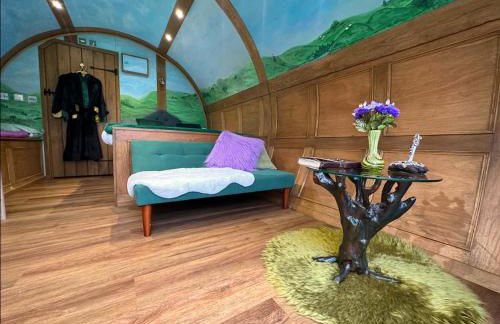 Romantic Rural Break In Countryside Castle Grounds Private Retreat Wizards Rest - Foto 17