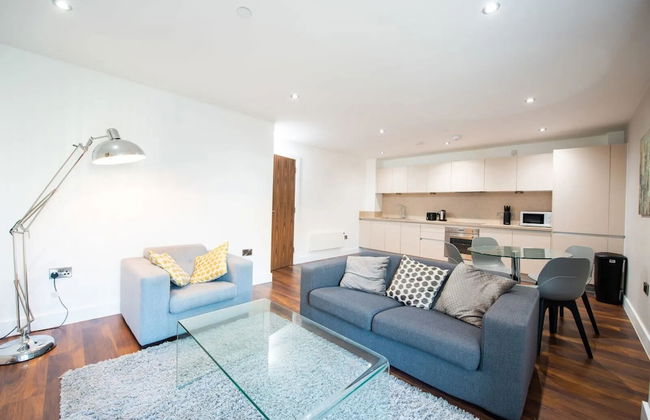 The Assembly - Foto 16