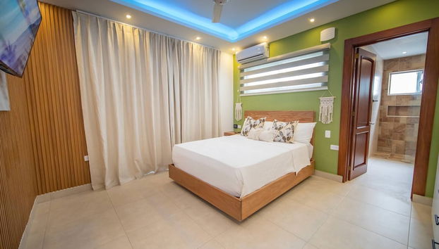 Green Palace - 7br Luxury Villa in Sosua 3mins From Strip Plus 24hr Security - Foto 2, Habitación
