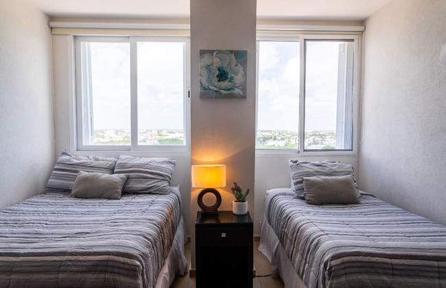 MAREA Beachfront 2 BDR - Stunning Oceanview - Photo 6