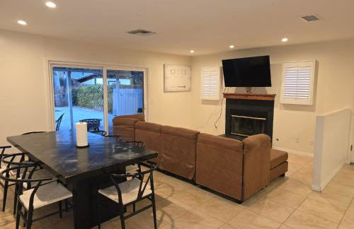 4 Bedroom West Hills Charmer with Pool and Jacuzzi - Foto 3