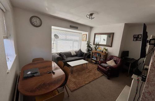 Spacious comfy flat near Airport and Altrincham - Foto 1