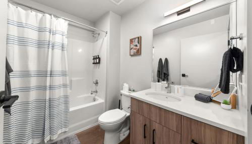 2BR Cozy Apartment in DT - Foto 5, Shower