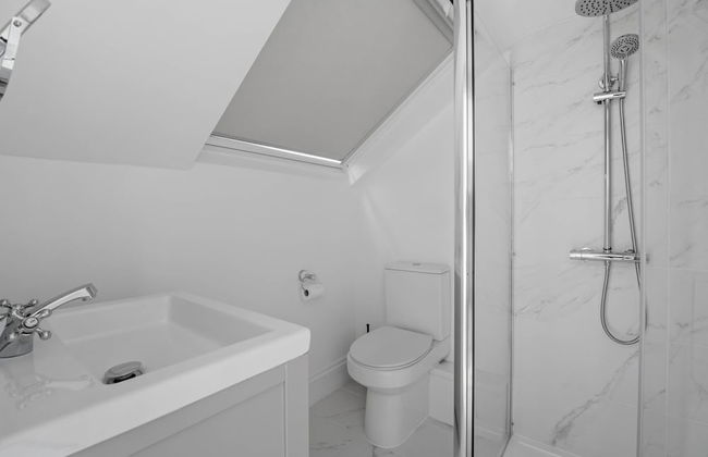 Host Stay Iris Cottage - Foto 16