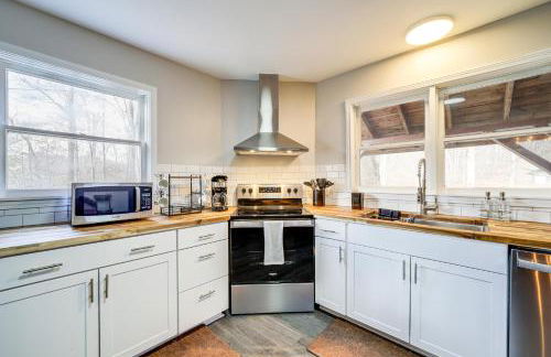 Hot Tub, Game Room and Fire Pit Canton Log Cabin - Foto 8