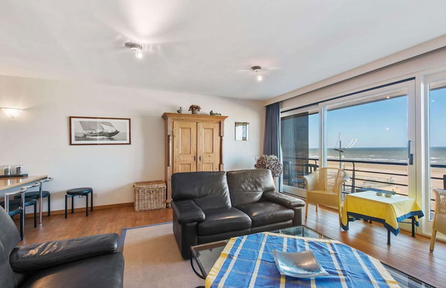 Royal 201 Seafront Apartment in a top Location - Foto 1