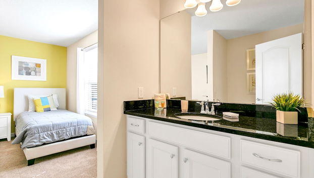 Upstay - Theater Games Sleeps 16 Pool - Foto 4, Habitación