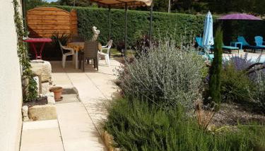 gîte neuf " L'oustaou du clos "classé 2 étoiles à Vaison la romaine - Foto 2