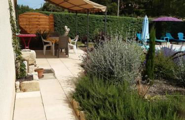 gîte neuf " L'oustaou du clos "classé 2 étoiles à Vaison la romaine - Photo 2