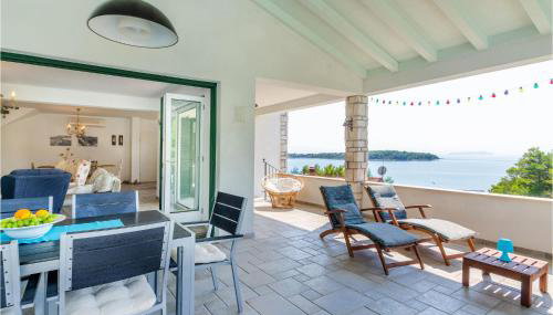 Nice Home In Blato With Kitchen - Foto 2