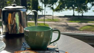 Apartamento com vista pro mar no Centro de Ubatuba - com estacionamento 2 quartos e cozinha completa - Foto 3