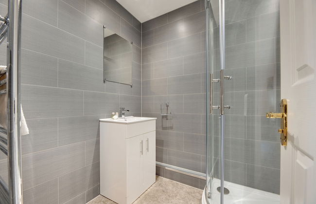 Cooksons Apartments - Photo 12