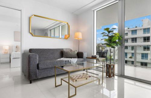 Luxury Condo with Rooftop Pool - 5-Min to Beach - Foto 53