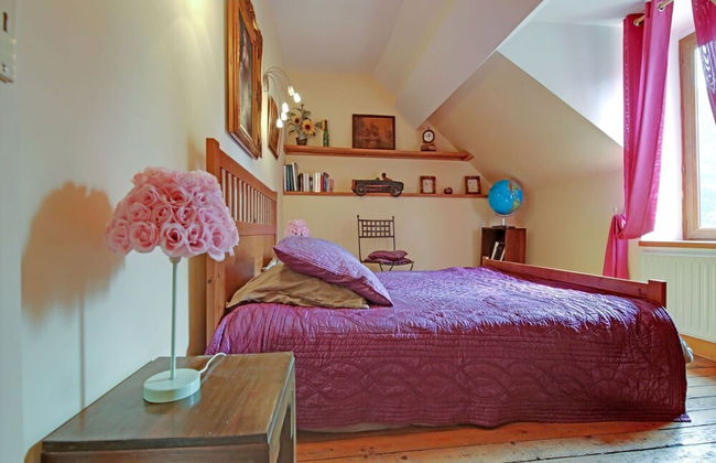 Charming Holiday Home in Raizeux Near Forest - Foto 5