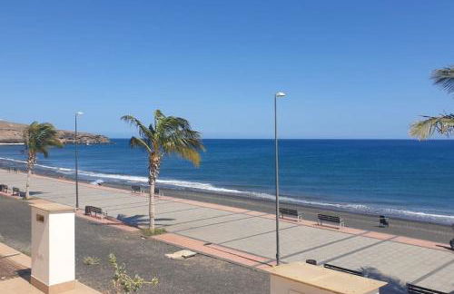 Apartamento a orillas de la playa de Tarajalejo - Photo 6