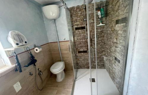 La Terrazza Solarium, in pieno centro 60m dalla stazione ferroviaria 700m dal mare - Foto 15