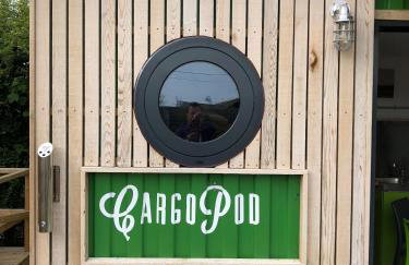 Green CargoPod at Lee Wick Farm Cottages & Glamping - Foto 5