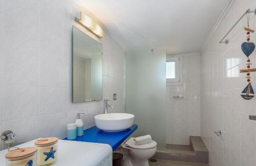 Chloe home - Photo 14