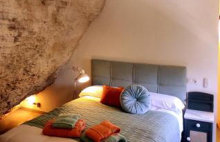 Casa Cueva Las Chicas del Puente - Photo 6