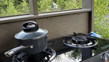 Amazing Glamping Tents Perfect for Outdoor and Nature Lovers in Chugiak, Alaska - Foto 4