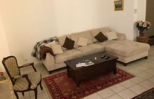 Au Clos Célestin - Beau T4 - 86 m2 - Terrasse 35 m2 - Jardin 68 m2 - Foto 2