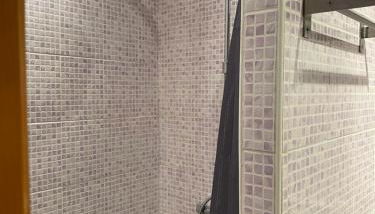 La Combe de Moulin - Foto 2, Shower