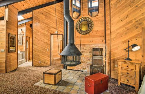 Cozy Grand Woodland Cabin with Mountain Views - Foto 18