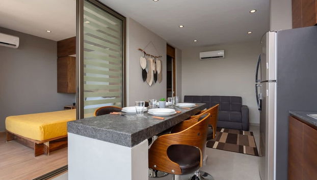 1 Br w Park Views in Condo w Gym Sauna Steam - Foto 5, Habitación