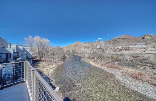Riverfront Perch, w Balcony over the River - Foto 22