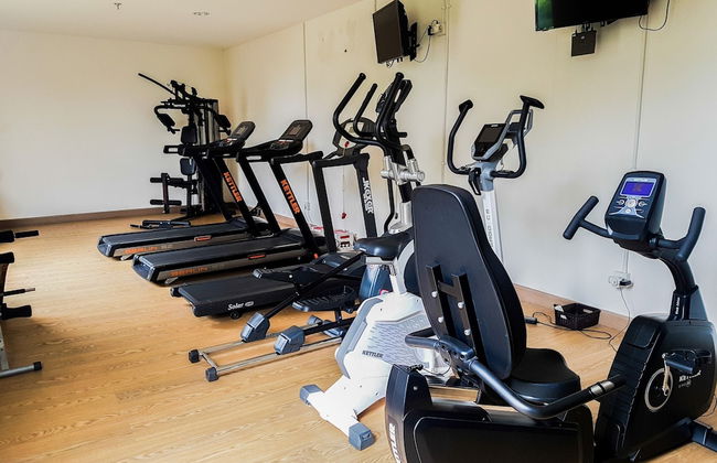 Homey Studio Room Tree Park Apartment near BSD City - Foto 23