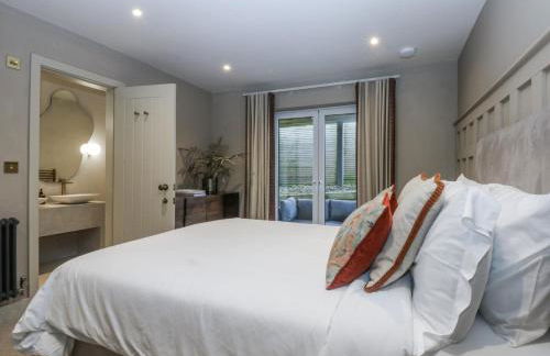 Bell House - Photo 26