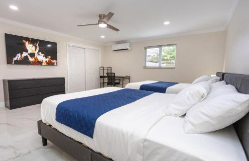 Amazing 5BR Villa Heated Pool near Hard Rock - Foto 21