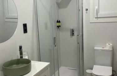 Piso Deluxe con Balcón Cerca del Casco Viejo - Foto 11