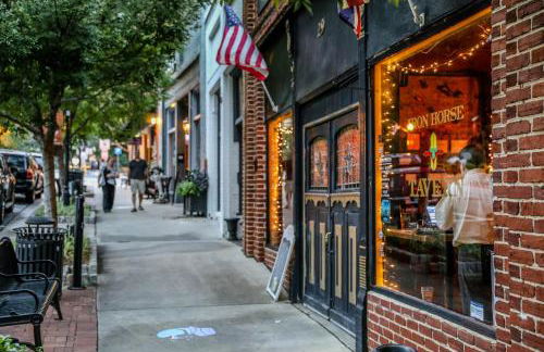 Beautiful Home Located In Historic Norcross - Foto 53