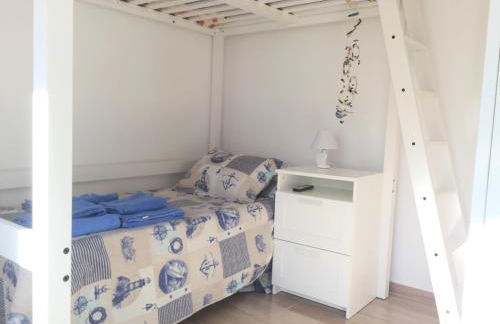 Sol Cavet con jardin Portaventura - Photo 12