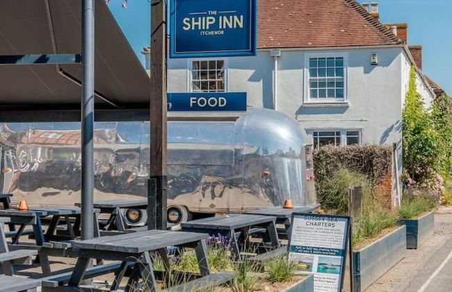 Bosham 3 BR Beach House With Garden Playhouse - Photo 36